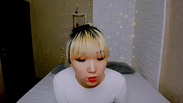 Milla Aheo online show from February 13, 2026, 4:08 am