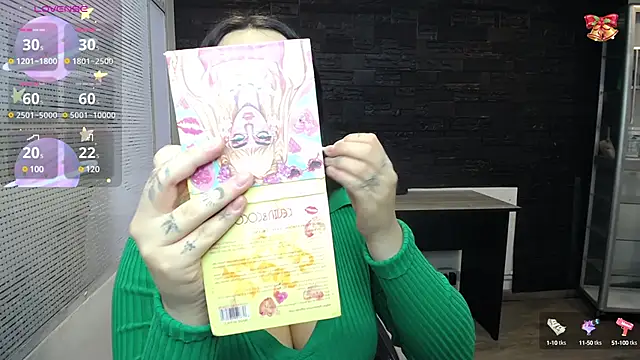 SaraBraun  online show from December 17, 2024, 12:22 pm