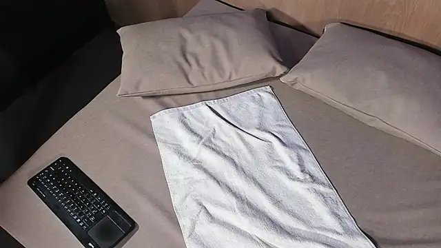 Snapshot of ArtemisaBlake chatting on January 25, 2025, 10:28 pm ArtemisaBlake online show from January 25, 2025, 10:28 pm