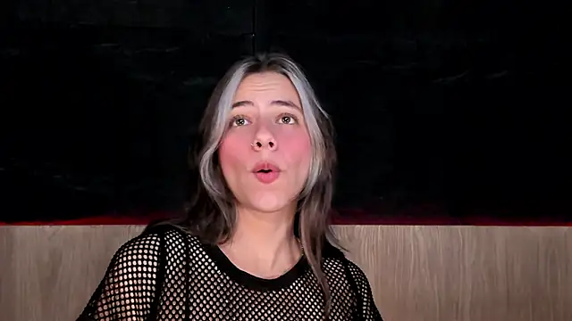 Snapshot of ArtemisaBlake chatting on February 10, 2025, 9:36 pm ArtemisaBlake online show from February 10, 2025, 9:36 pm