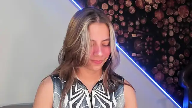 Snapshot of ArtemisaBlake chatting on March 4, 2025, 4:52 pm ArtemisaBlake online show from March 4, 2025, 4:52 pm