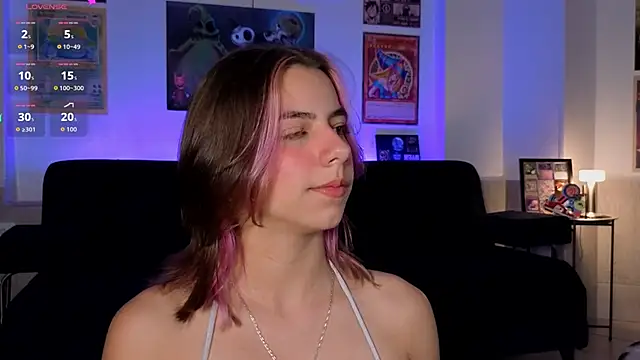 Snapshot of ArtemisaBlake chatting on December 4, 2025, 12:20 am ArtemisaBlake online show from December 4, 2025, 12:20 am