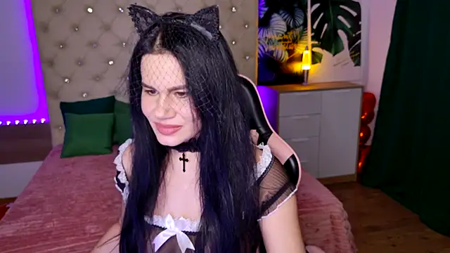 Snapshot of KattieSims chatting on February 20, 2025, 1:14 am KattieSims online show from February 20, 2025, 1:14 am