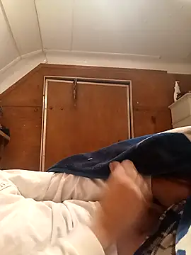Snapshot of fun2fuck173 chatting on November 22, 2025, 6:45 am fun2fuck173 online show from November 22, 2025, 6:45 am