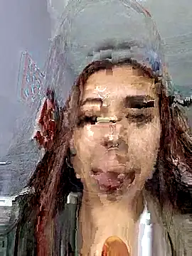 Snapshot of Jazmin-Cerezita chatting on August 1, 2026, 10:30 pm Jazmin-Cerezita online show from August 1, 2026, 10:30 pm