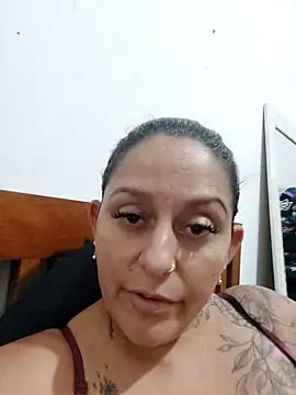 Snapshot of baixinhaloira chatting on November 18, 2025, 1:44 am baixinhaloira online show from November 18, 2025, 1:44 am