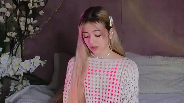 STELLA RICH online show from March 10, 2025, 3:34 am