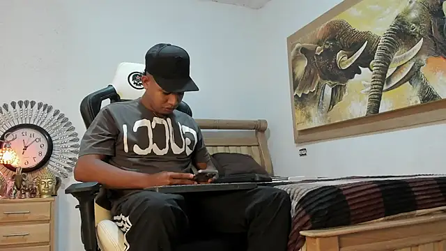 Snapshot of mr_stiven_ chatting on March 20, 2026, 6:51 am mr stiven online show from March 20, 2026, 6:51 am