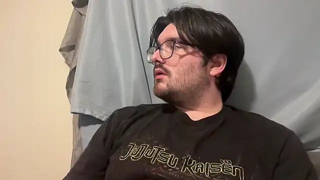 underthesun16 online show from April 22, 2026, 4:26 am