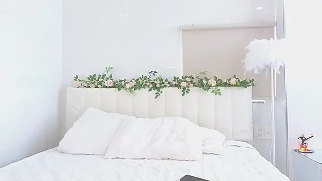 Akina starr online show from September 15, 2025, 2:55 am