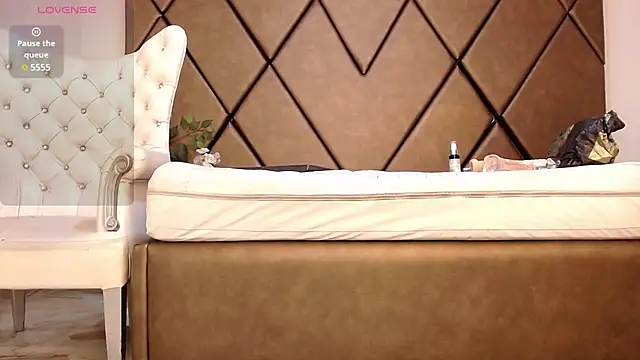 LunitaDiva online show from January 21, 2025, 12:07 pm