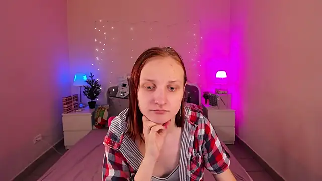 Snapshot of SallyFishery chatting on January 6, 2025, 1:53 am SallyFishery online show from January 6, 2025, 1:53 am