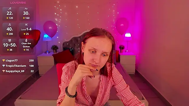 Snapshot of SallyFishery chatting on February 16, 2025, 7:26 am SallyFishery online show from February 16, 2025, 7:26 am