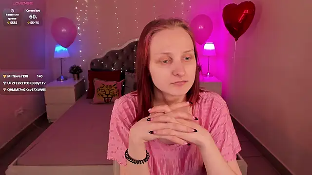 Snapshot of SallyFishery chatting on February 24, 2025, 4:27 am SallyFishery online show from February 24, 2025, 4:27 am