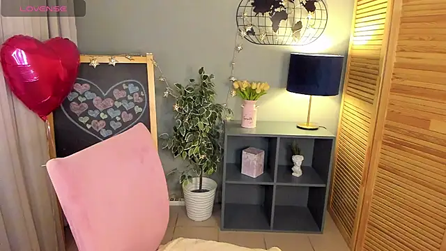 Snapshot of SallyFishery chatting on February 26, 2025, 1:21 am SallyFishery online show from February 26, 2025, 1:21 am