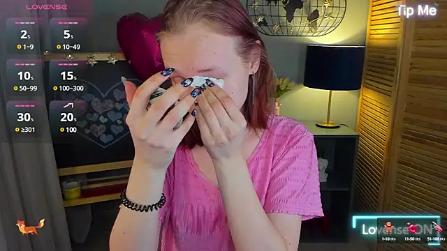 Snapshot of SallyFishery chatting on March 14, 2025, 1:27 am SallyFishery online show from March 14, 2025, 1:27 am