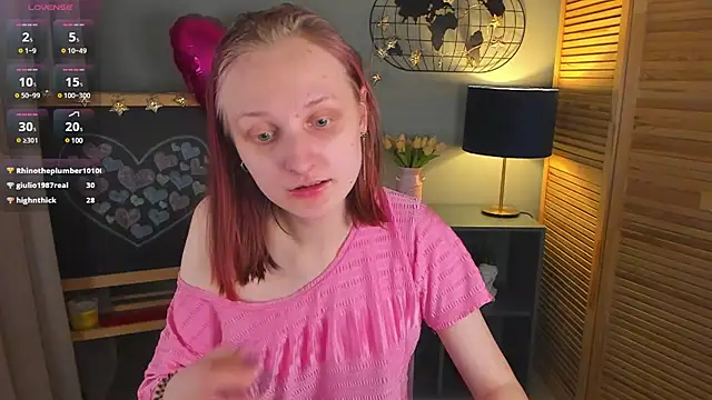 Snapshot of SallyFishery chatting on March 15, 2025, 4:24 am SallyFishery online show from March 15, 2025, 4:24 am