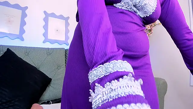 jazmin anbar online show from March 15, 2025, 8:10 pm