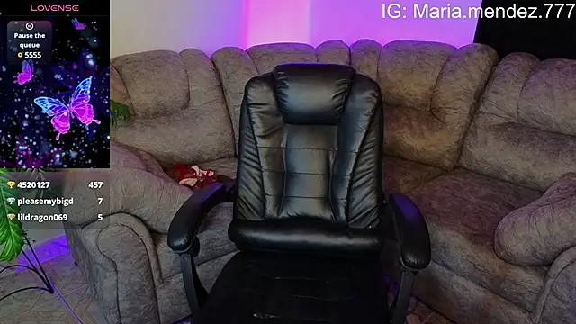 Snapshot of maria_mendez_ chatting on December 17, 2024, 6:35 am maria mendez online show from December 17, 2024, 6:35 am