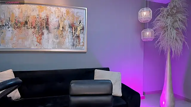 BellaCarteer  online show from March 14, 2025, 10:39 am