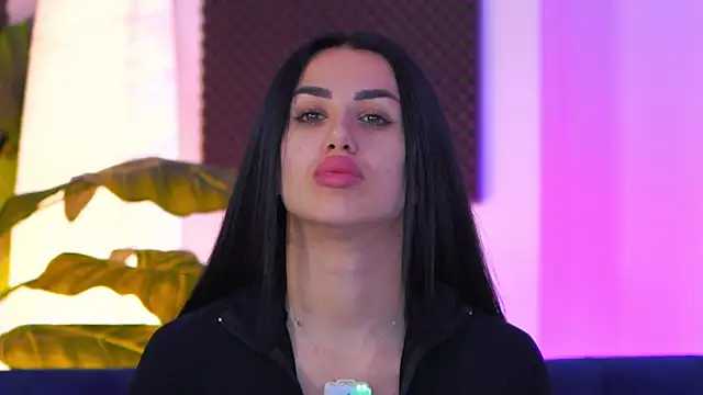 Jenna Day online show from November 9, 2025, 10:24 am