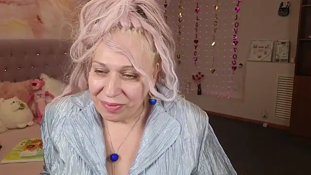 Penelope Pinky online show from February 26, 2025, 5:39 pm