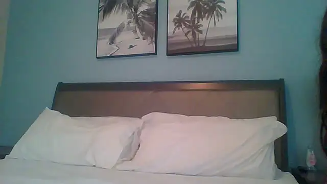 Snapshot of tendertormentt chatting on December 22, 2024, 8:25 pm tendertormentt online show from December 22, 2024, 8:25 pm