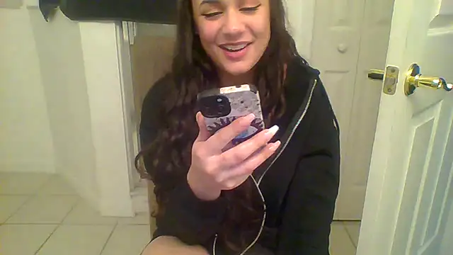 Snapshot of tendertormentt chatting on January 30, 2025, 11:45 pm tendertormentt online show from January 30, 2025, 11:45 pm