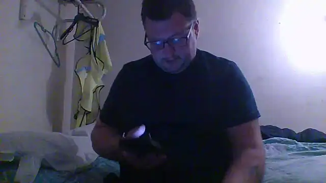 Snapshot of funsexgames chatting on December 18, 2024, 10:57 pm funsexgames online show from December 18, 2024, 10:57 pm