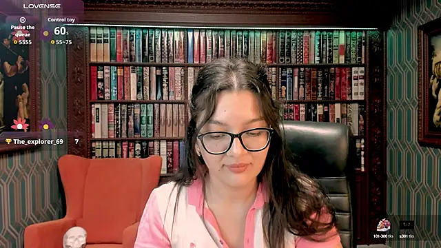 ZarifaBev online show from October 10, 2025, 2:54 am