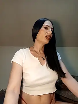 Snapshot of EveeRose chatting on November 30, 2025, 3:05 pm EveeRose online show from November 30, 2025, 3:05 pm