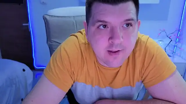 Snapshot of JasonJacks chatting on April 18, 2026, 3:49 pm JasonJacks online show from April 18, 2026, 3:49 pm