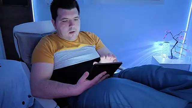 Snapshot of JasonJacks chatting on May 6, 2026, 3:46 am JasonJacks online show from May 6, 2026, 3:46 am