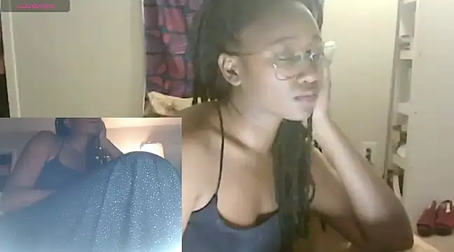 Snapshot of cum2mary_ chatting on January 9, 2025, 11:34 pm cum2mary online show from January 9, 2025, 11:34 pm