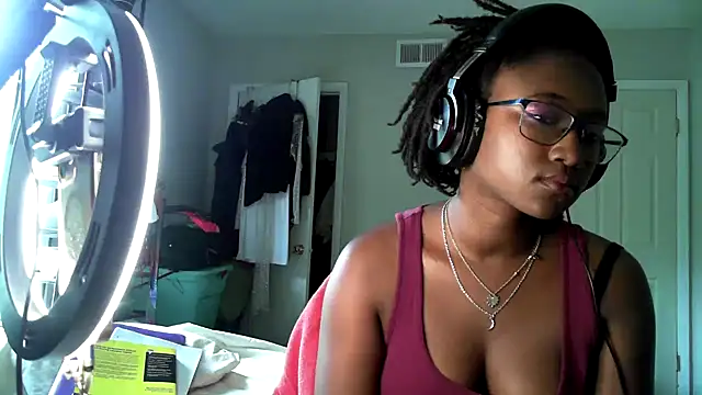 Snapshot of cum2mary_ chatting on July 30, 2026, 4:28 pm cum2mary online show from July 30, 2026, 4:28 pm