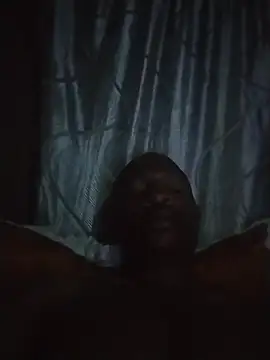 Sakile113 online show from April 14, 2026, 10:27 pm