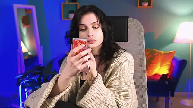 JadeCastle  online show from April 14, 2026, 4:24 pm