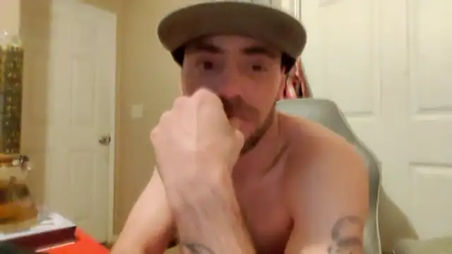 Huntzg23 online show from March 5, 2026, 6:31 am