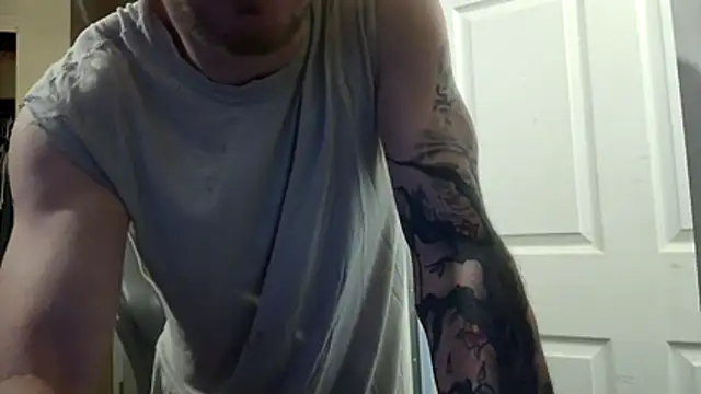 Huntzg23 online show from April 4, 2026, 4:26 pm