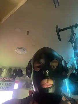 Snapshot of kinkycdslutsv chatting on February 9, 2025, 2:28 am kinkycdslutsv online show from February 9, 2025, 2:28 am