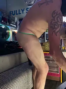 Snapshot of kinkycdslutsv chatting on October 1, 2025, 11:11 pm kinkycdslutsv online show from October 1, 2025, 11:11 pm