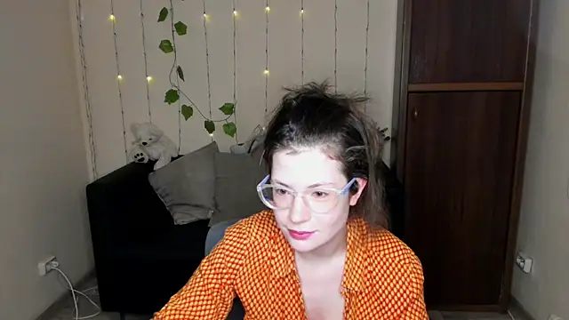 Alicia redfollow online show from January 26, 2025, 9:29 am