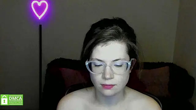 Alicia redfollow online show from February 8, 2025, 3:42 pm