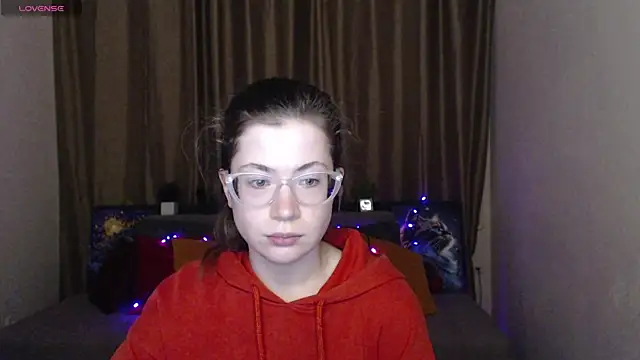 Alicia redfollow online show from March 9, 2025, 6:21 pm