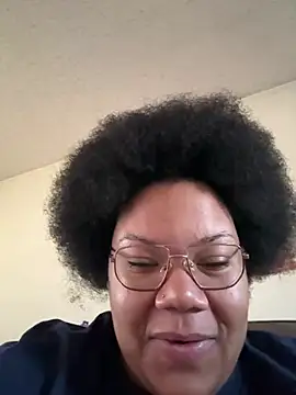 Snapshot of InterRacialFacial7296 chatting on February 8, 2026, 10:57 pm InterRacialFacial7296 online show from February 8, 2026, 10:57 pm