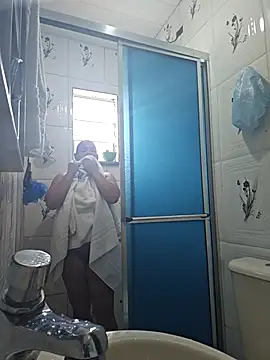 jesikat online show from February 14, 2025, 3:05 pm
