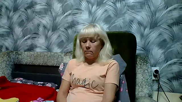 sakura blonde online show from October 30, 2025, 6:08 pm