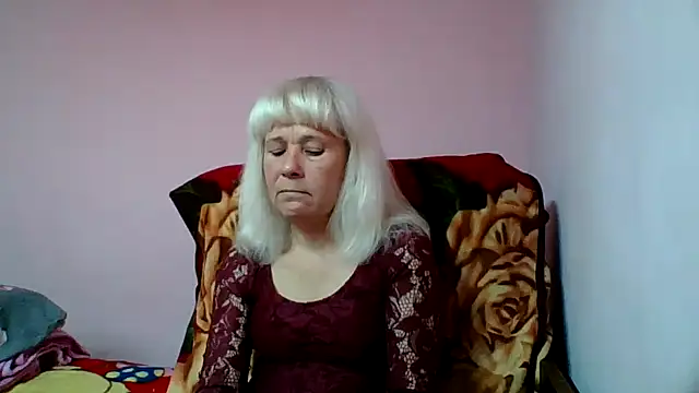 sakura blonde online show from November 28, 2025, 6:32 pm