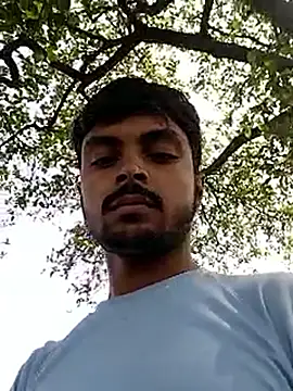 Suraj223kumar online show from March 16, 2026, 4:40 am