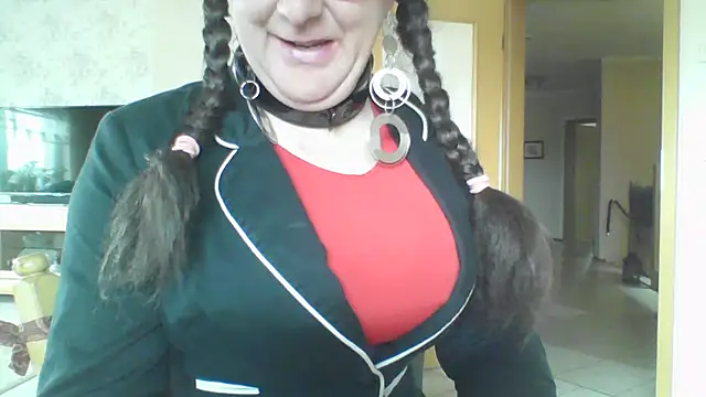 sexynadinets89 online show from September 10, 2025, 10:59 am